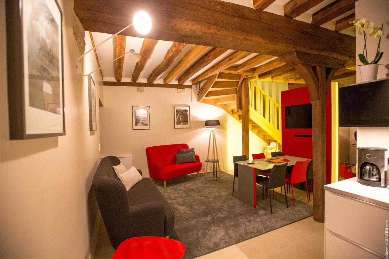 Les Suites Du Chateau De Cheverny Exteriör bild