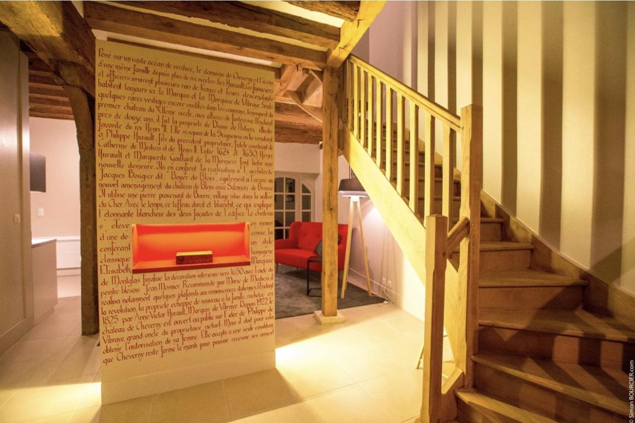 Les Suites Du Chateau De Cheverny Exteriör bild