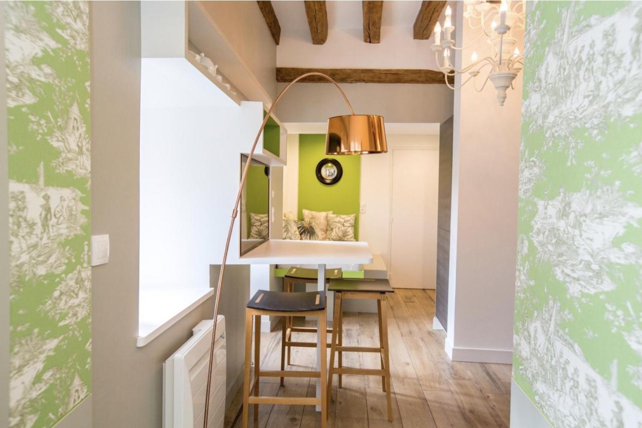 Les Suites Du Chateau De Cheverny Exteriör bild