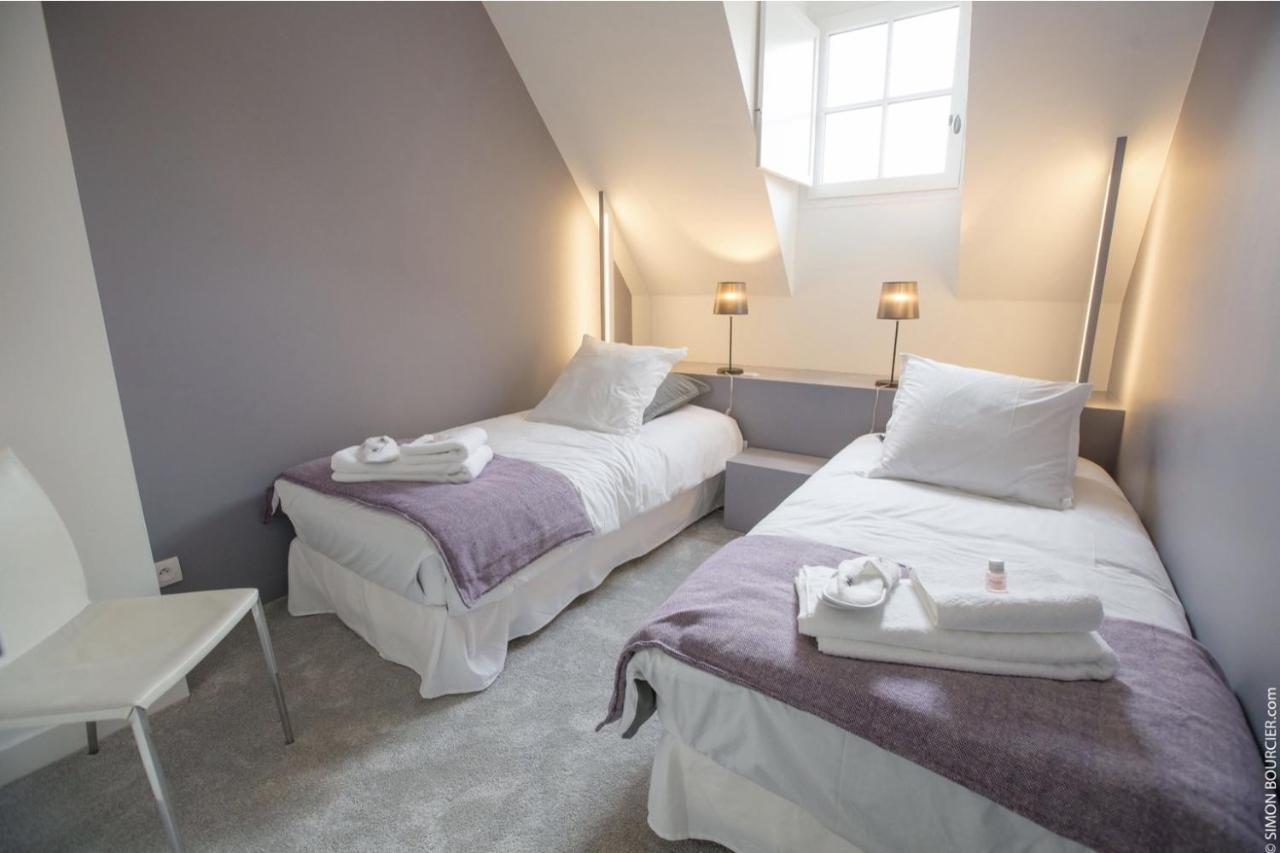 Les Suites Du Chateau De Cheverny Exteriör bild